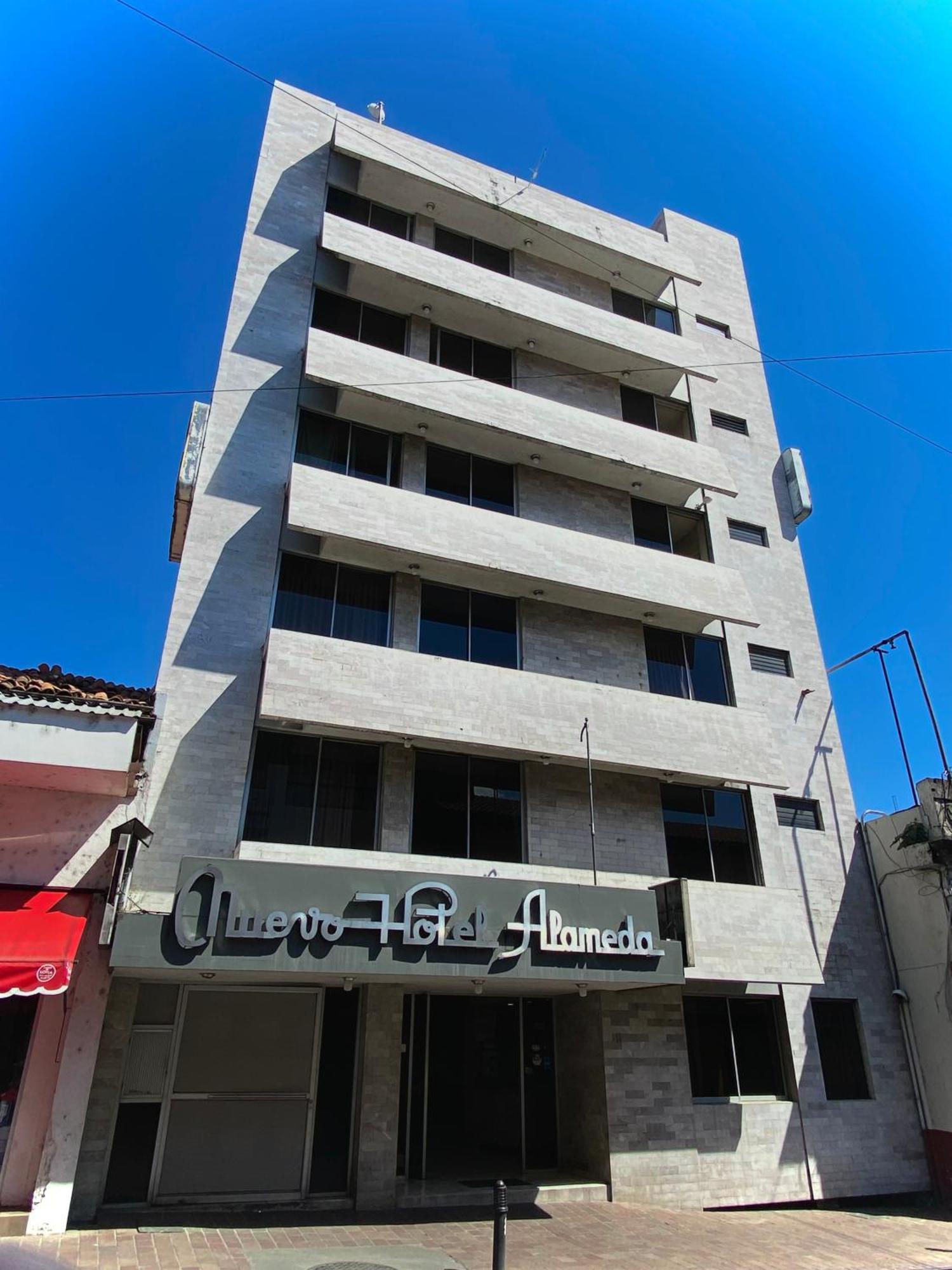 Nuevo Hotel Alameda De Uruapan Uruapan  Экстерьер фото
